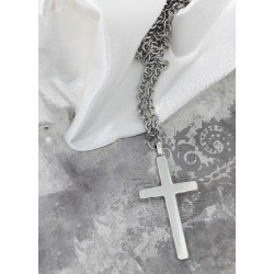Stainless steel chain with cross
